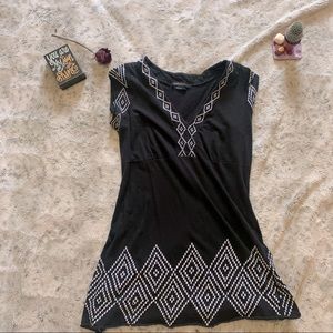 BCBG MAXAZRIA | Embroidered Peplum Top | Size L